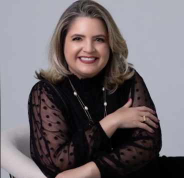 Dra. Valéria Meneli